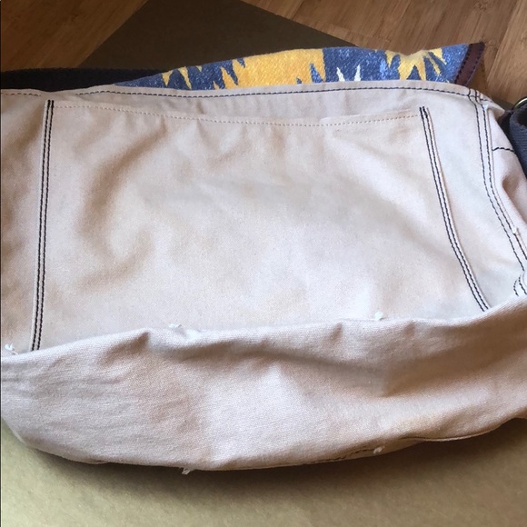 Lucky Western messenger/shoulder bag - Picture 4 of 8